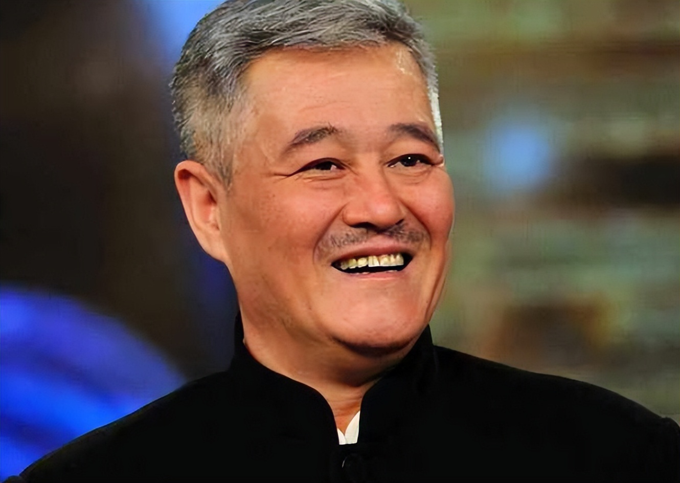 趙本山簡介（從農民到藝術家，趙本山花了36年，從愛戴到謾罵，他只用了一年）