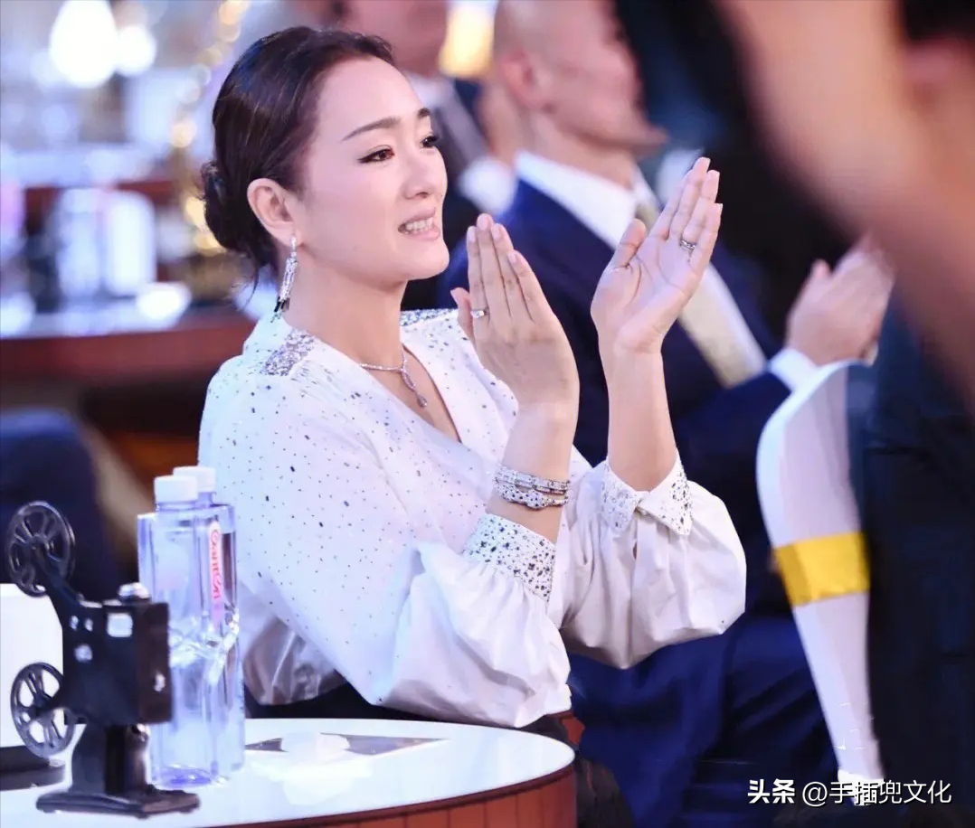 鞏俐的感情經歷有多起伏？為何最終選擇嫁給70歲法國老頭