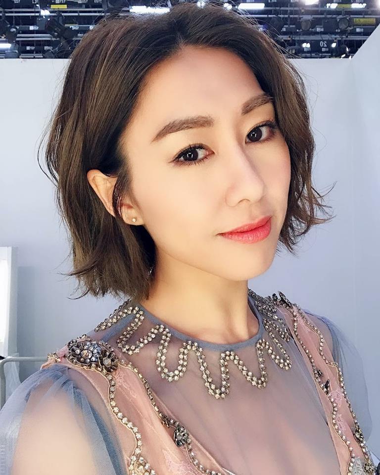 TVB花旦胡定欣：感情路上有艱辛，出道19年未婚，42歲單身也幸福