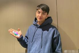 金瀚個人檔案年齡家庭背景 ，出身於軍人世家