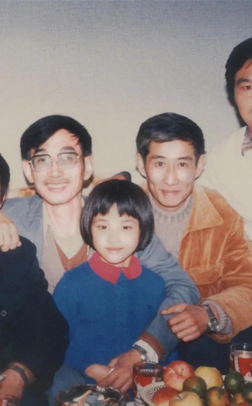 「文藝女神」湯唯簡介（高考四次，28歲一炮而紅，35歲嫁45歲韓國導演）