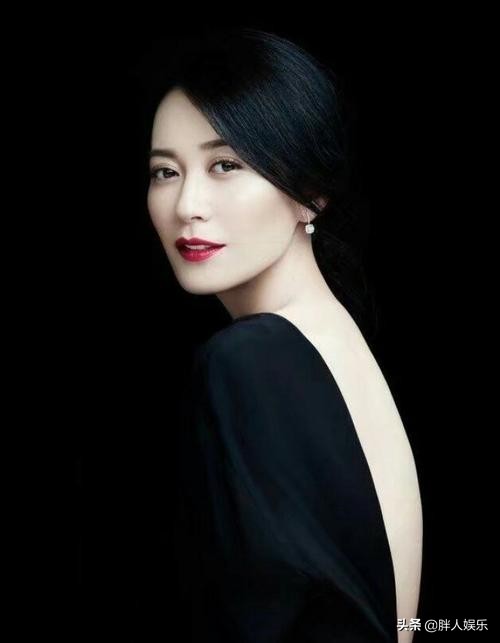 謎一樣許晴簡介（遊離於5個男人之後，53歲仍單身，她後悔了嗎？）