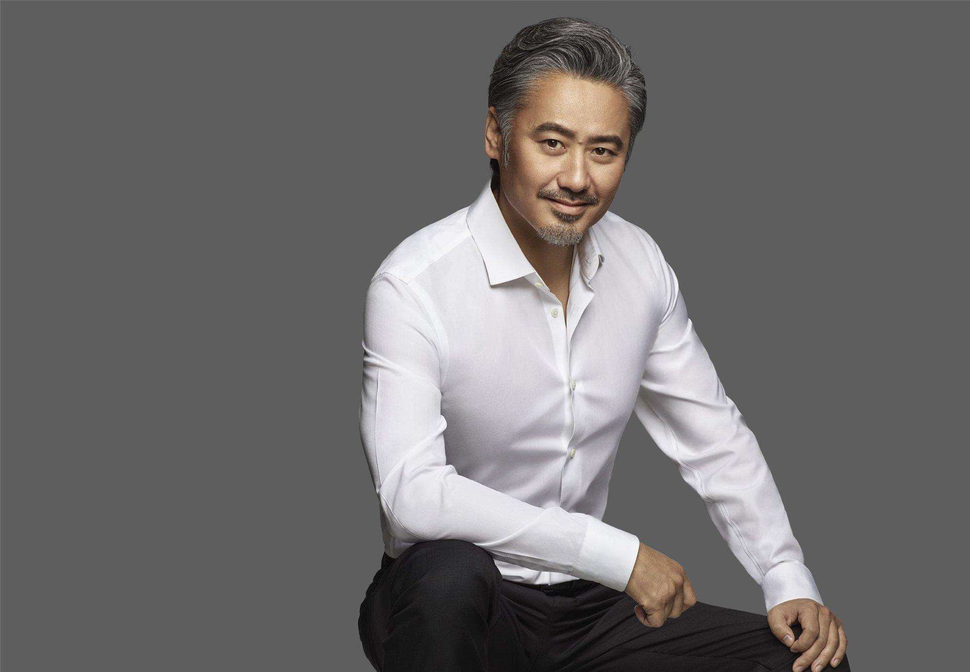 「渣男大叔」吳秀波簡介（談個戀愛把女友送進牢房，被封鎖後銷聲匿跡）