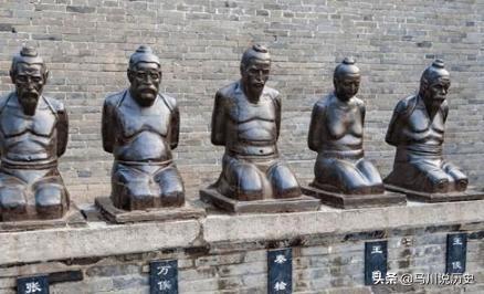 岳飛廟前跪哪五人（岳飛的墓前跪了五人，分別是誰？）