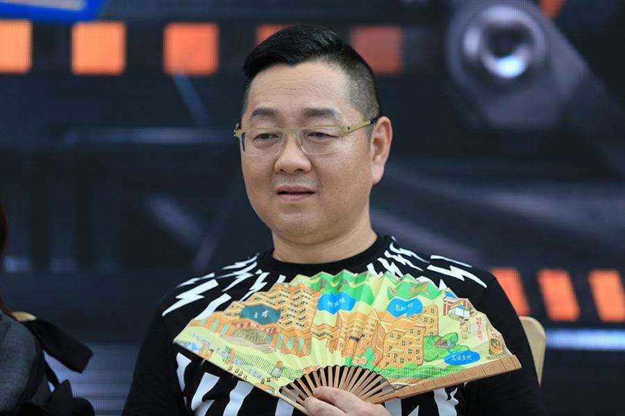 張紹剛簡介(從央視名嘴到網絡“混飯”，張紹剛到底經歷了什麼)