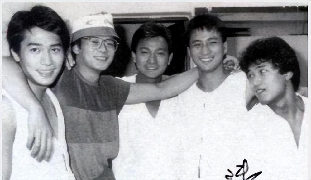 湯鎮業個人資料(63歲的湯鎮業，最對不起的人是翁美玲，多年後卻娶了小25歲嬌妻)