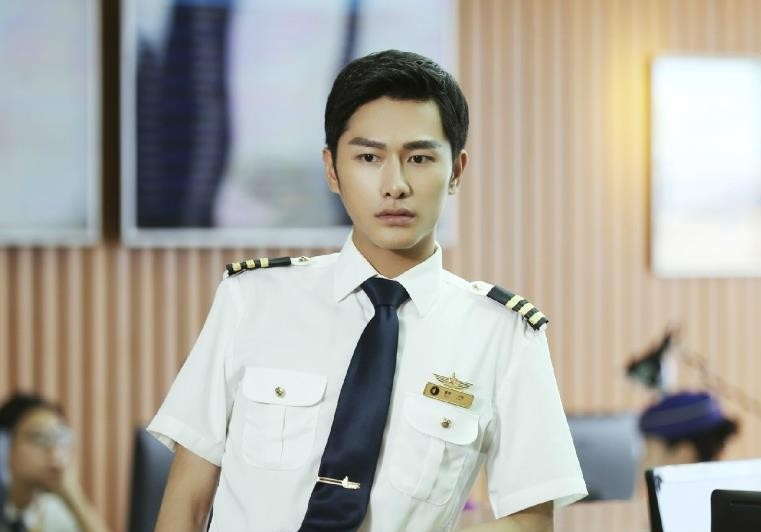 朱梓驍個人資料（從流量小生到醜聞傍身，靠直播帶貨身價過億，朱梓驍經歷了什麼）