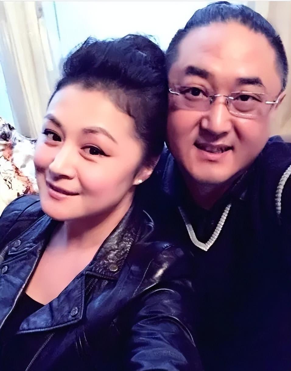 於月仙圖片 個人資料（於月仙車禍一年後：肇事司機只判一年，丈夫張學松對量刑有異議）