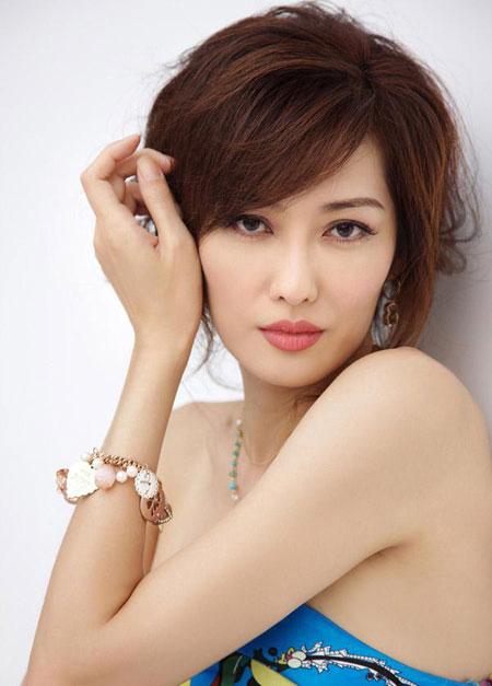 孟廣美個人資料（孟廣美：被男友騙走5億，43歲嫁60億富商，54歲沒有小孩）