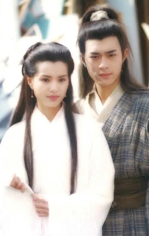 演員李若彤個人簡介（和富商同居10年被分手，56歲結婚靠緣分）