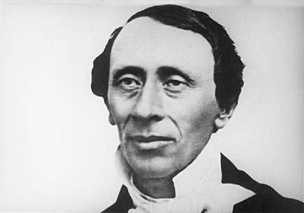 人物小傳安徒生簡介及作品介紹（安徒生的童話世界）