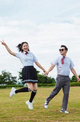 胡可老公是誰(沙溢與胡可結婚9年，幸福恩愛背後有眼淚)