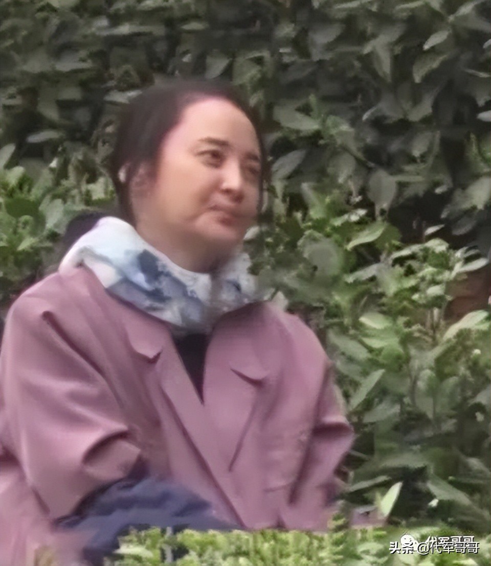 揭秘陳建斌個人資料簡介（與蔣勤勤的幸福婚姻生活）