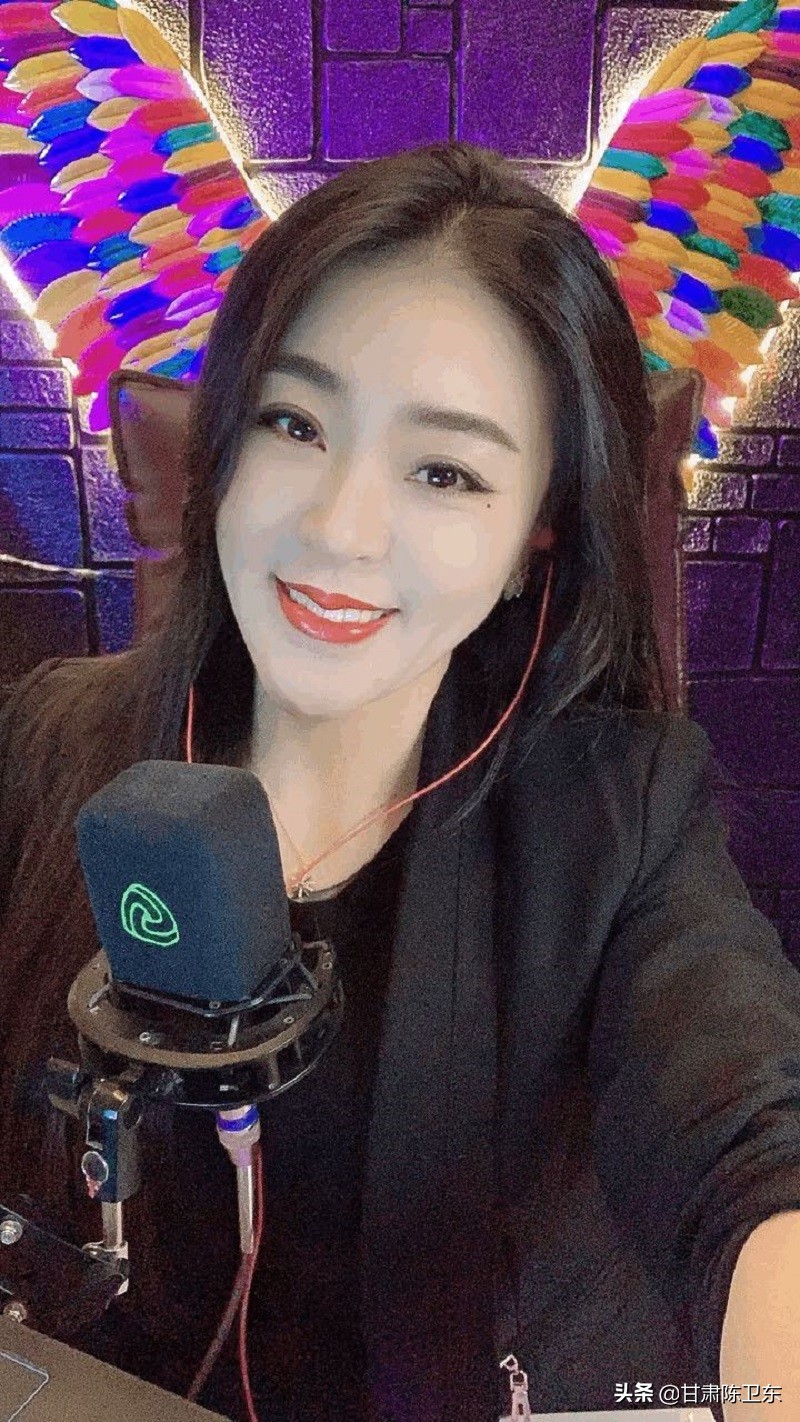 亞男個人檔案簡介（靠才藝走紅的主播）