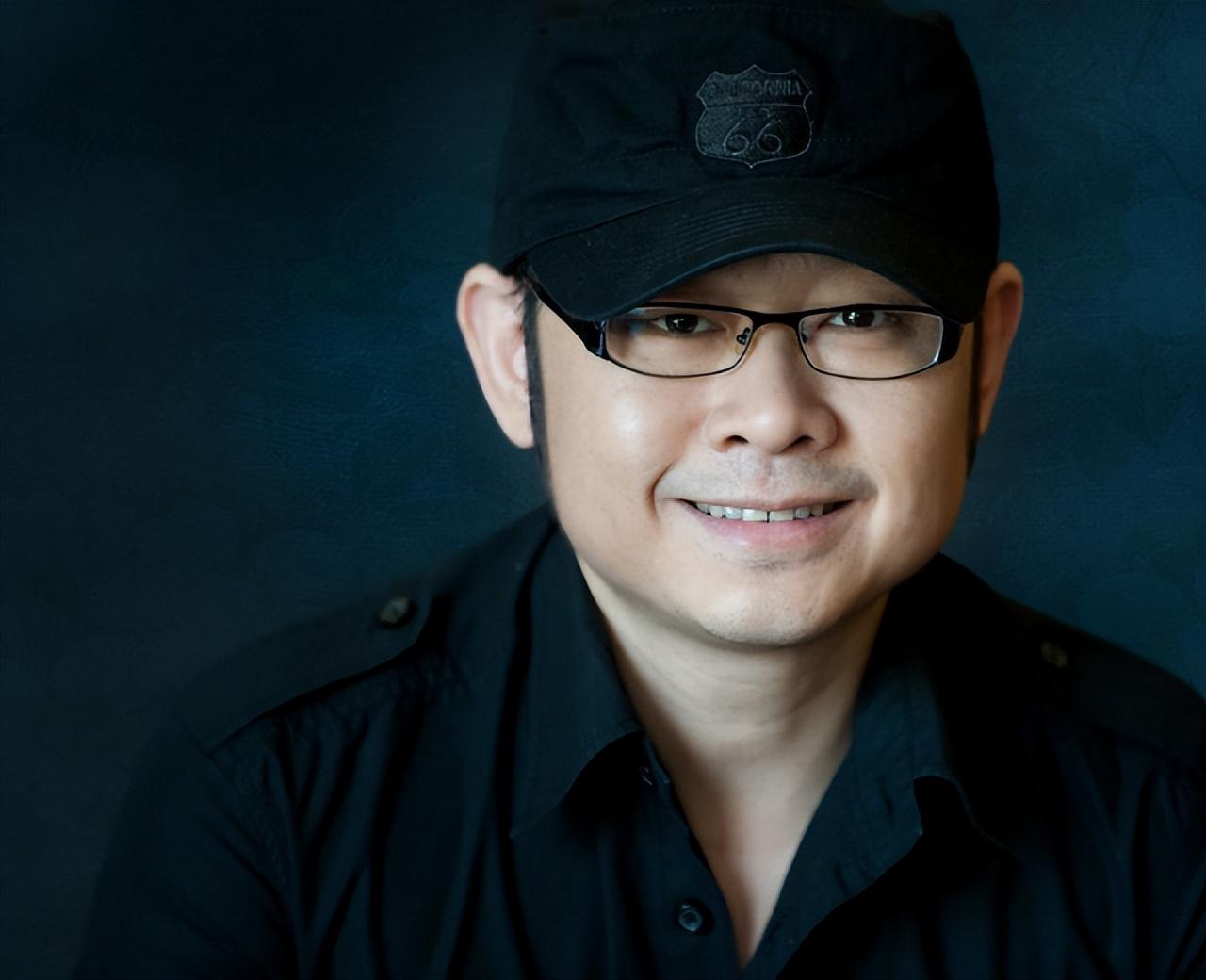 刀郎的老婆是誰（刀郎的妻子朱梅：選一窮二白的刀郎，甘願做他背後的女人）