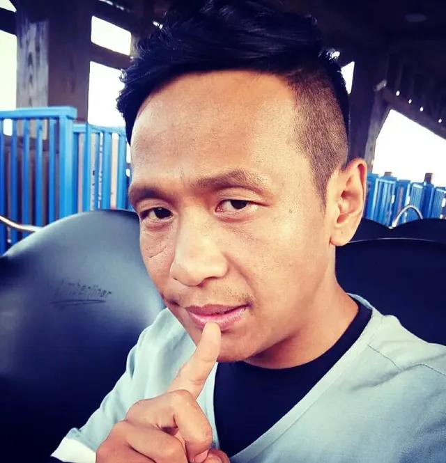 宋小寶簡介個人檔案（演員宋小寶，二婚娶女粉絲，生一對雙胞胎漂亮可愛）