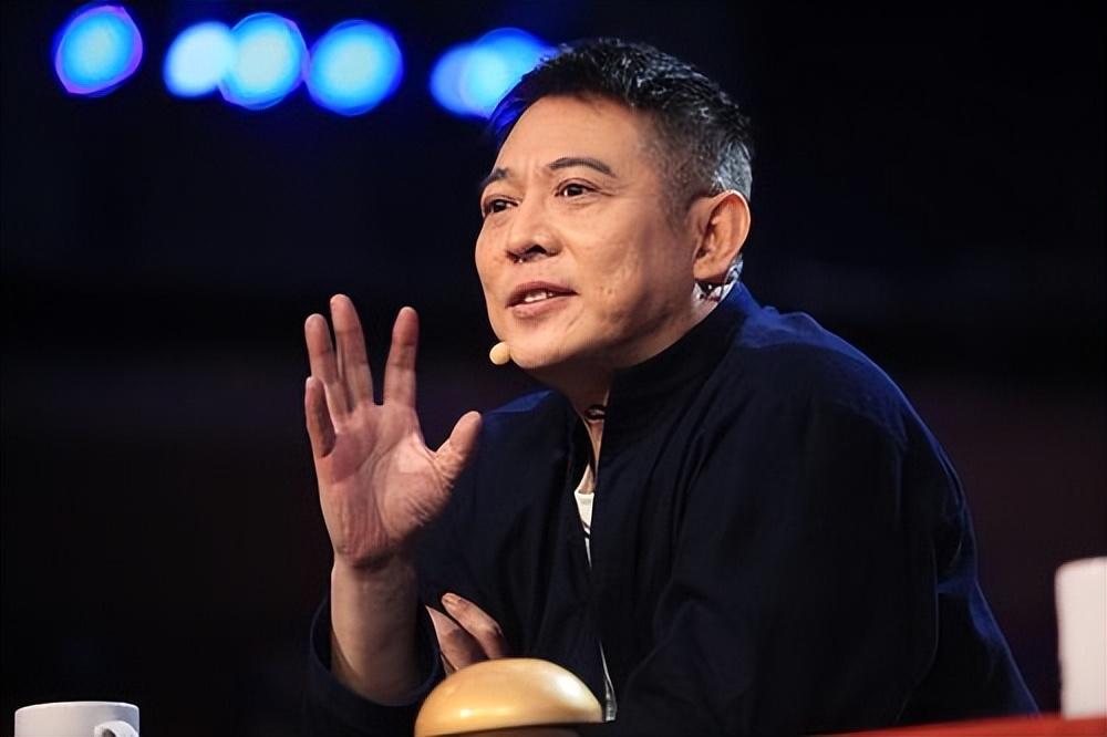 李連傑簡介個人資料（「功夫皇帝」李連傑被問到國籍，多次迴避中國，只說自己是個人類）