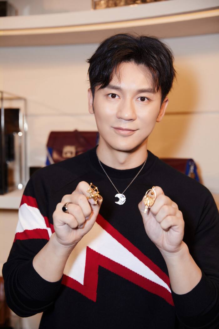 李晨個人資料簡介及身高（李晨：最讓人稱道的不是演技，而是鮮為人知的另一面）