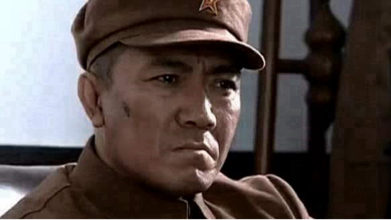 李雲龍簡介及主要事蹟（從警衛到少將，李雲龍看似一步登天的背後，付出的代價有多慘烈）