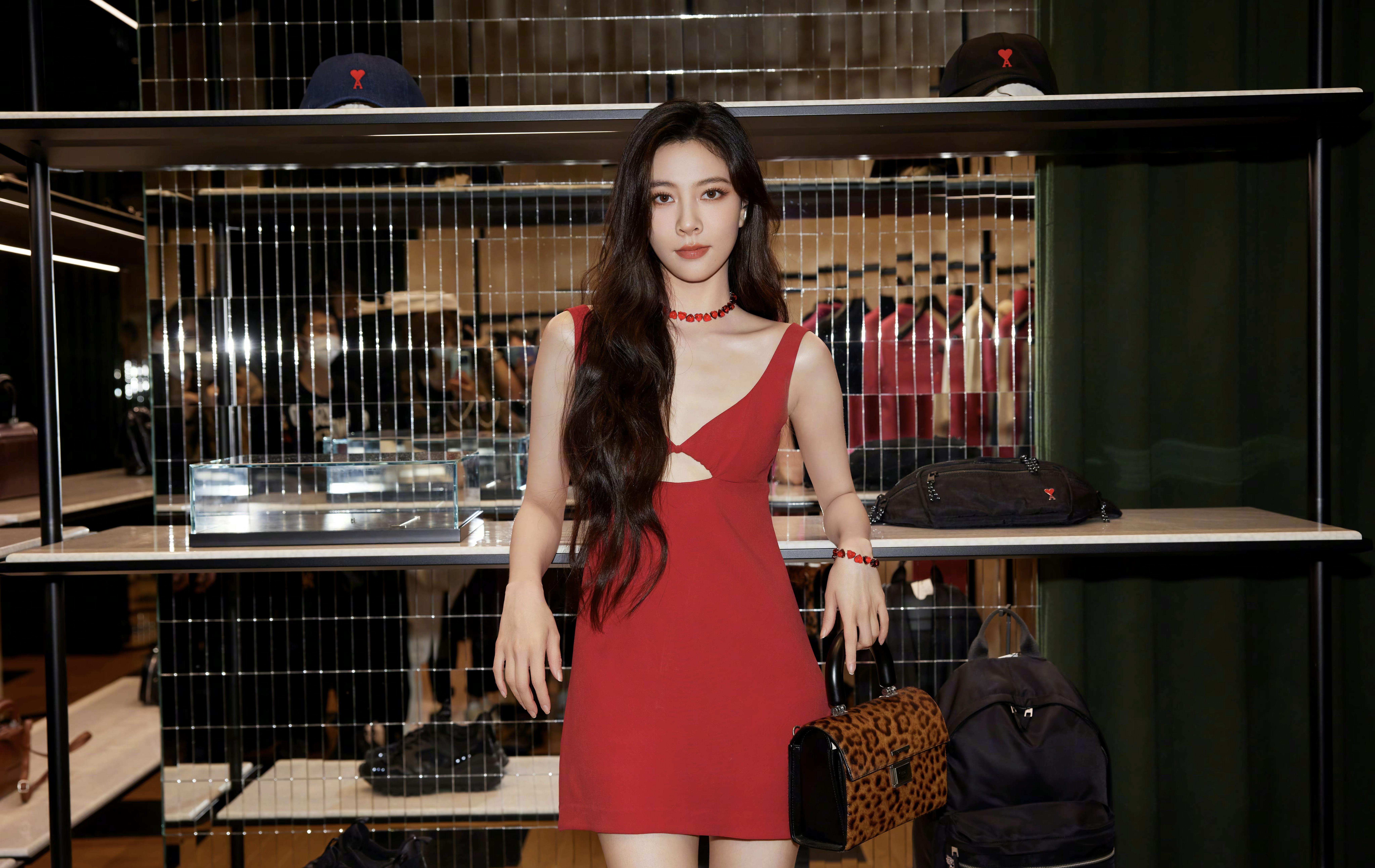 宋妍霏個人資料簡介及家庭背景（「時髦萌新」「中國泫雅」— 宋妍霏）