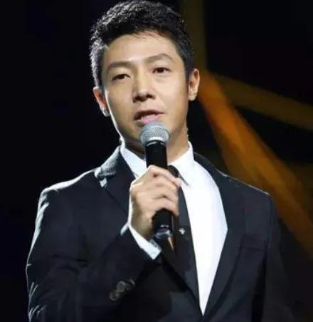 撒貝南個人資料履歷學歷（主持人撒貝南，竟是北大畢業，不但全身充滿幽默細胞，學歷還豐富）