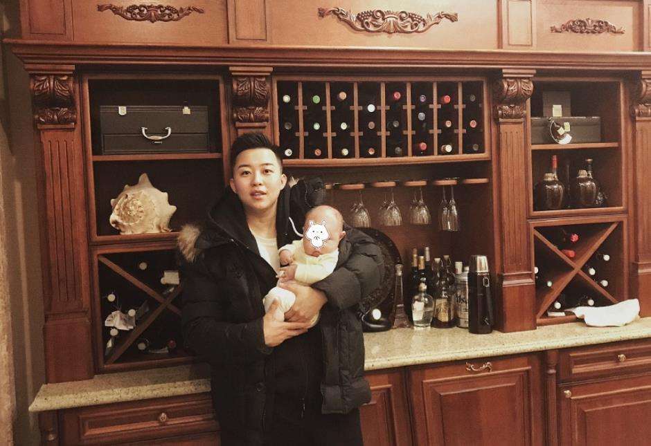 葉海洋個人資料簡介（女強人葉海洋：29歲身價千萬，只要小孩不要老公，她到底有多牛？）