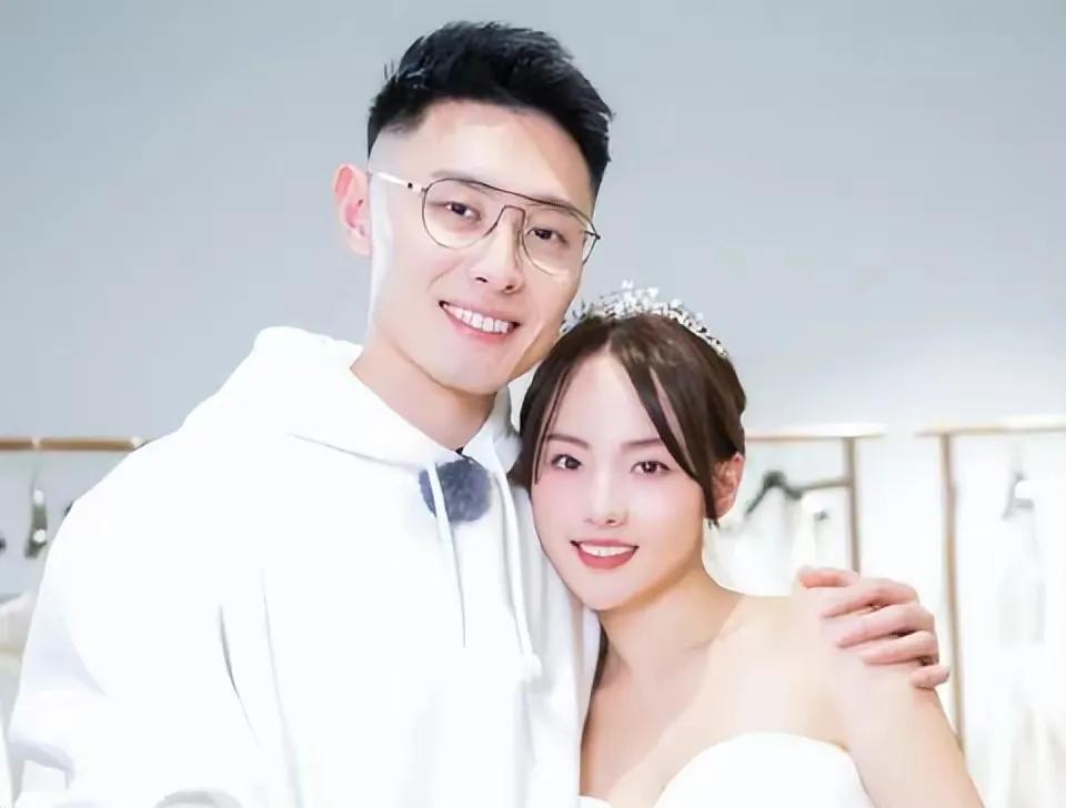 張嘉倪個人資料和老公（結婚多年生下兩個兒子卻等不來一場婚禮，蛇蠍美人張嘉倪的成名史）