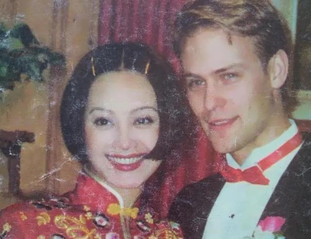 寧靜個人資料履歷及婚姻（演員寧靜，兩段失敗的婚姻，50歲不再糾結結不結婚）