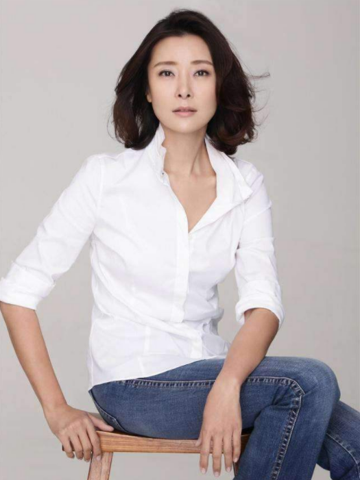 著名演員柯藍個人資料簡介（情路坎坷，我不是黃志忠小三）