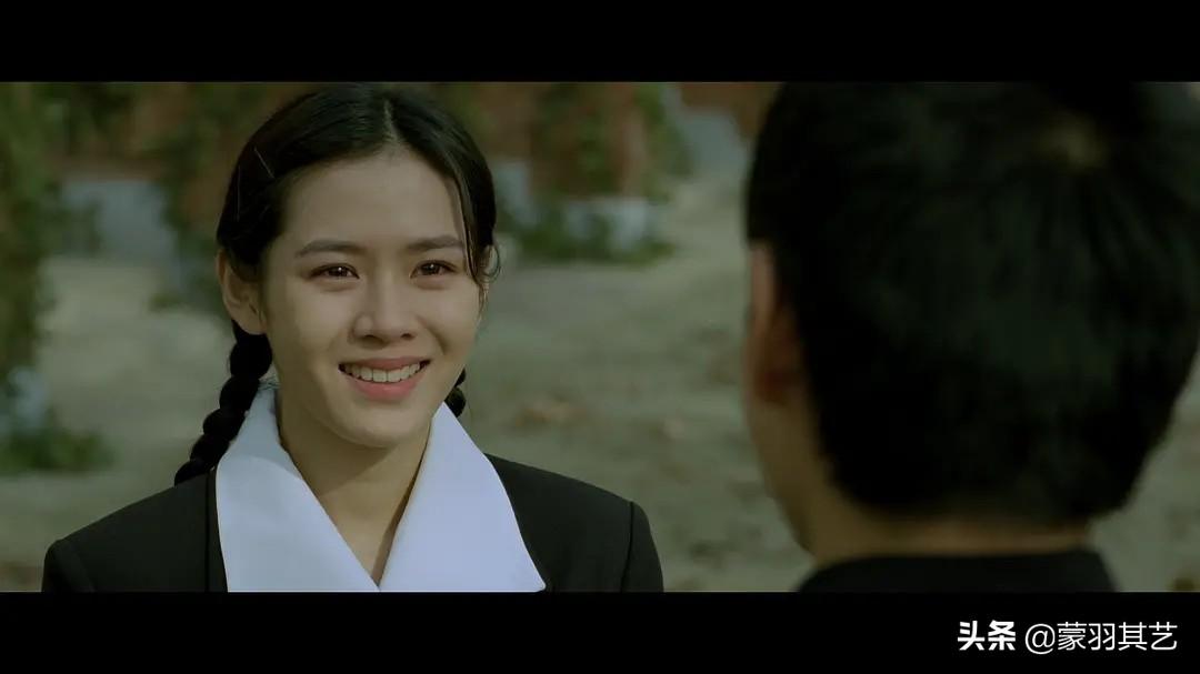 孫藝珍個人資料簡介（韓國國民女神孫藝珍背後的男人，和國民男神玄彬背後的女人）