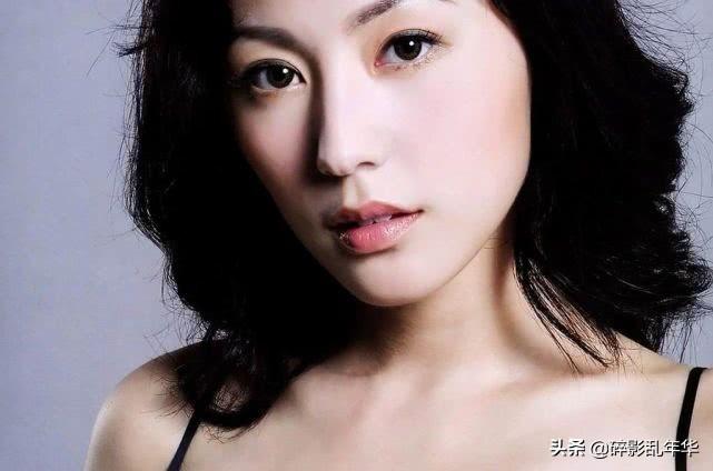 模特兒出身的演員劉心悠三十八歲，像極了張柏芝，依然美麗的不可方物