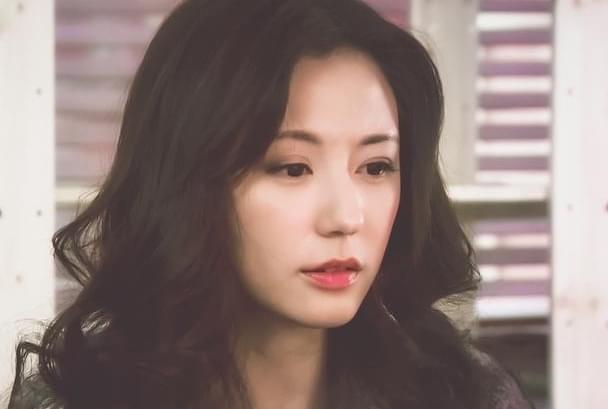 劉心悠劉學義真不是親姐弟？正面側顏古裝完美copy，酒窩都一樣