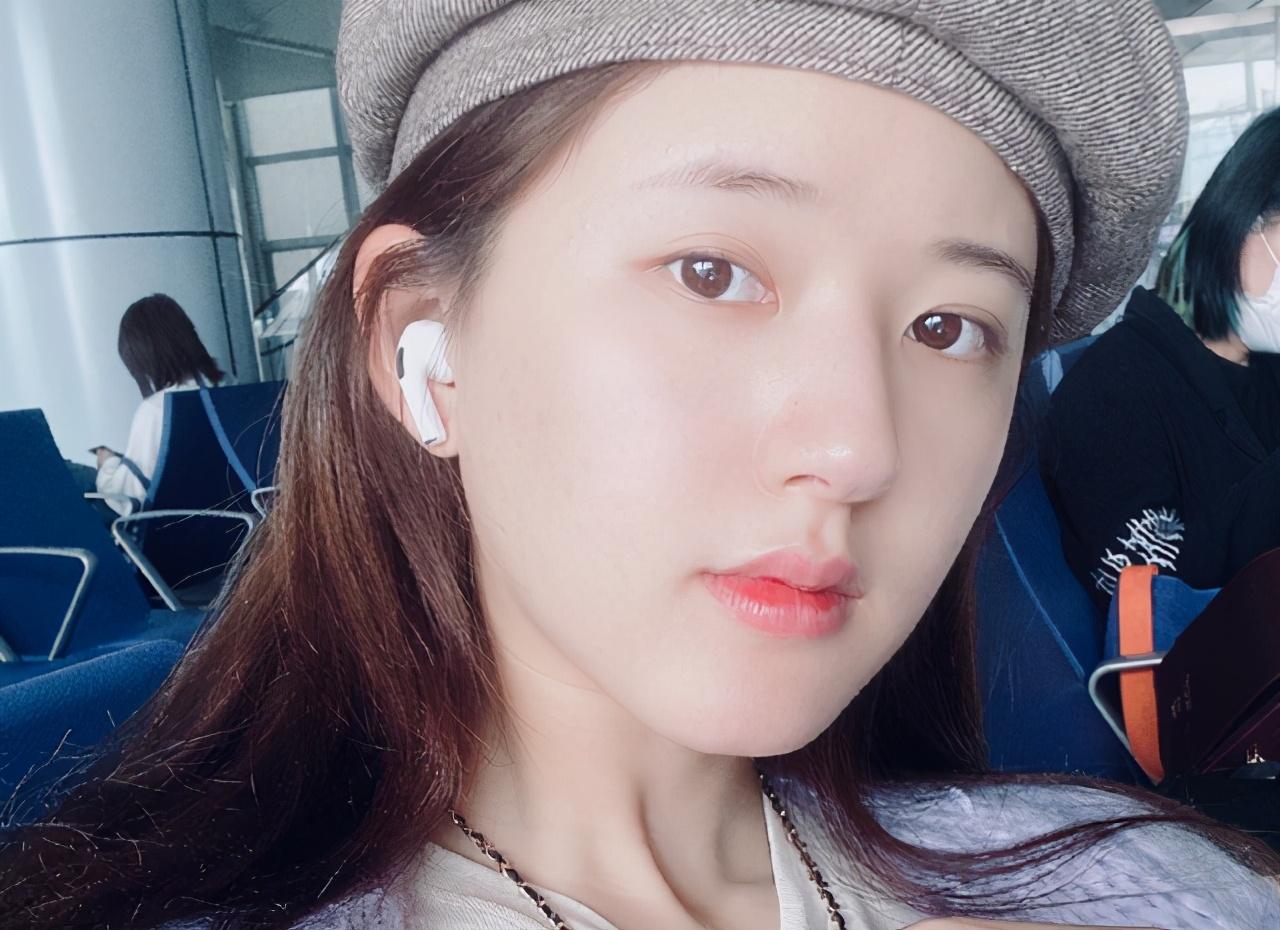 從95花扛把子到被熱搜敗掉路人緣，趙露思的問題出在哪裡？