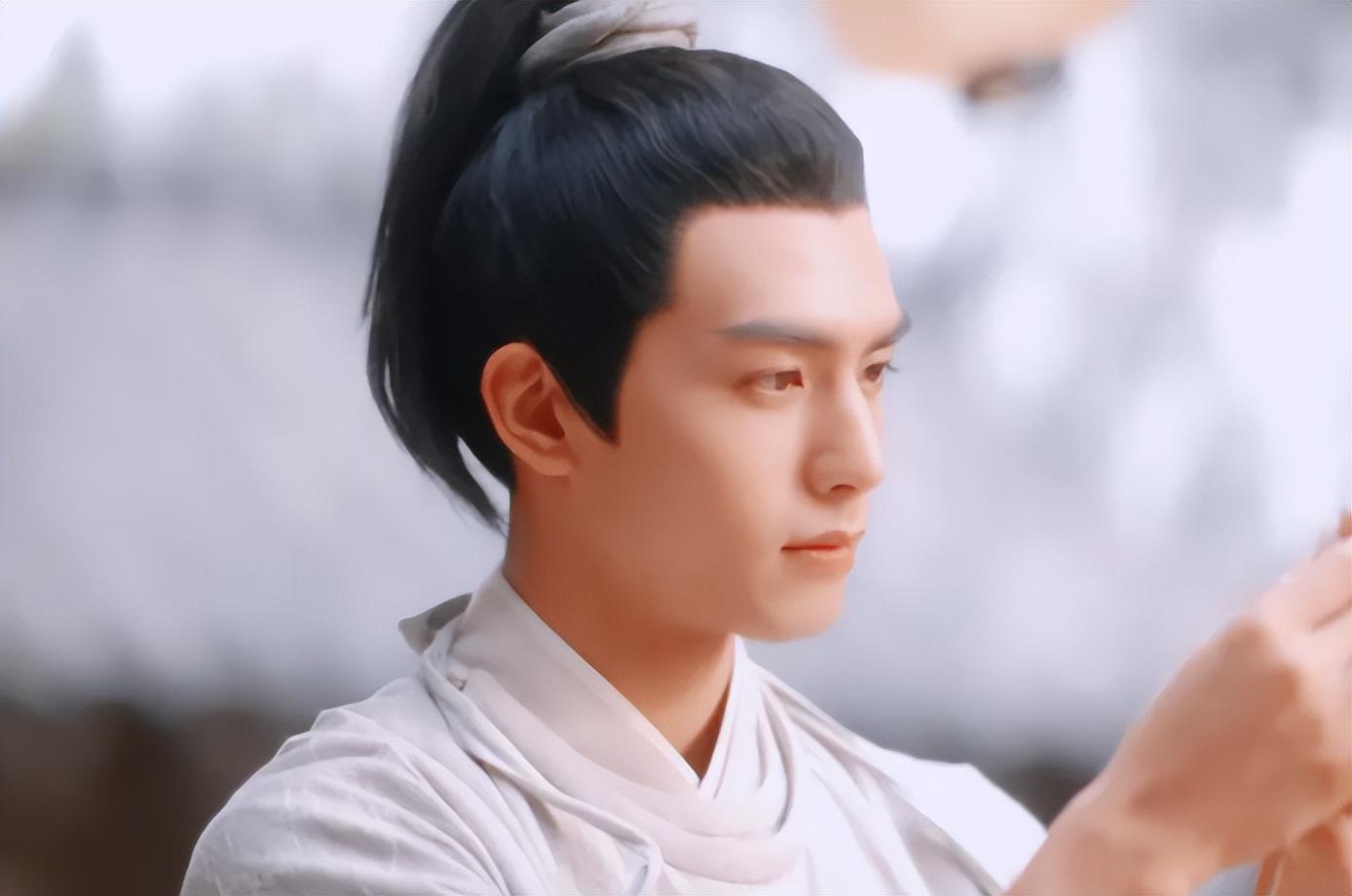 顯微鏡下的大明：戚薇的皺紋，張若昀的痣，這部劇的濾鏡太真實