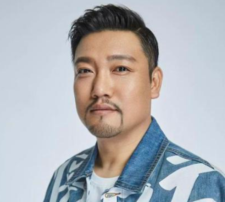 藏了這麼多年，賈冰「真實身分」終於曝光，難怪能上春晚