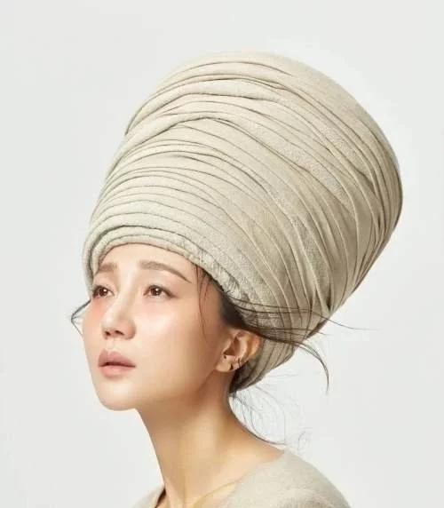 天生歌姬阿朵個人資料簡介（從「天生尤物」到回歸原生態，她到底經歷了什麼）