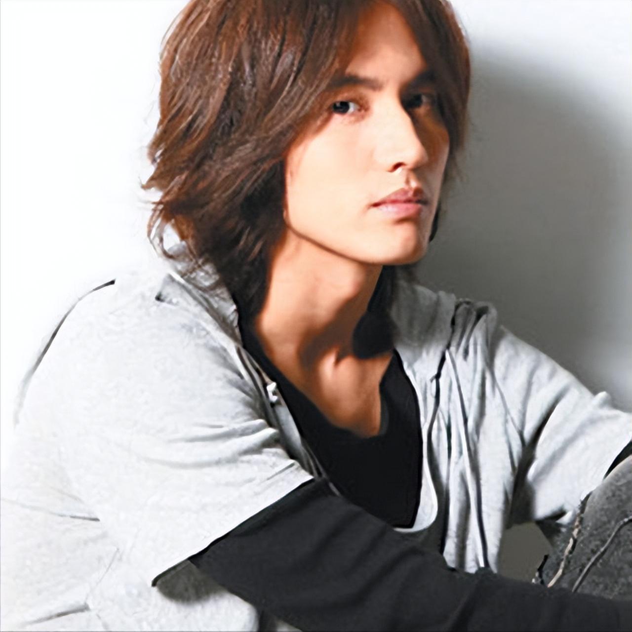 20多年過去了，昔日男神言承旭依舊少年感十足