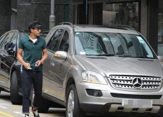 開賓士豪車，男星劉愷威的生活非常幸福