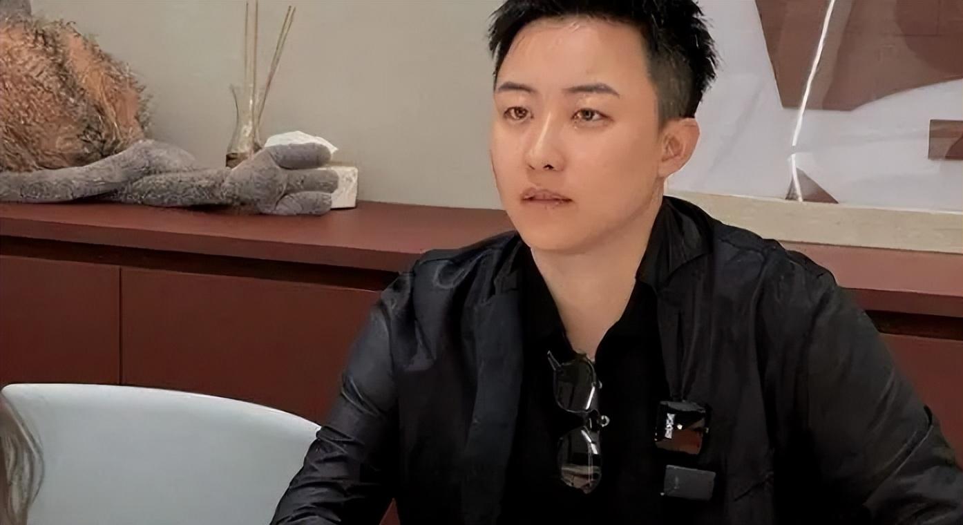 葉海洋神話一樣的人生，讓女人羨慕，讓男人嫉妒