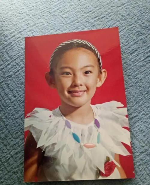 15歲被周星馳看中的「暴躁女神」張雨綺,兩婚兩離,如今35歲無固定男友