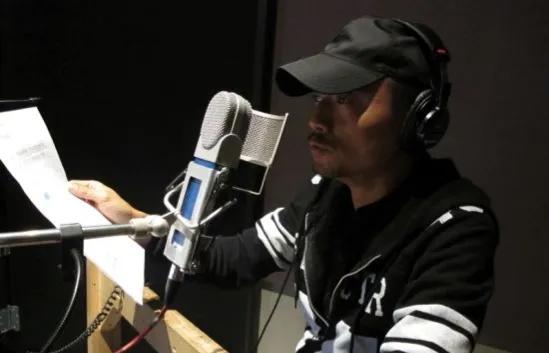 戲裡演硬漢戲外很深情的張涵予，娶大學女友為妻，出道多年零緋聞