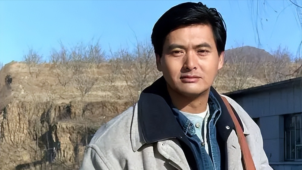 不與成龍周星馳合作的周潤發稱：一生不要孩子，死後捐出所有財產