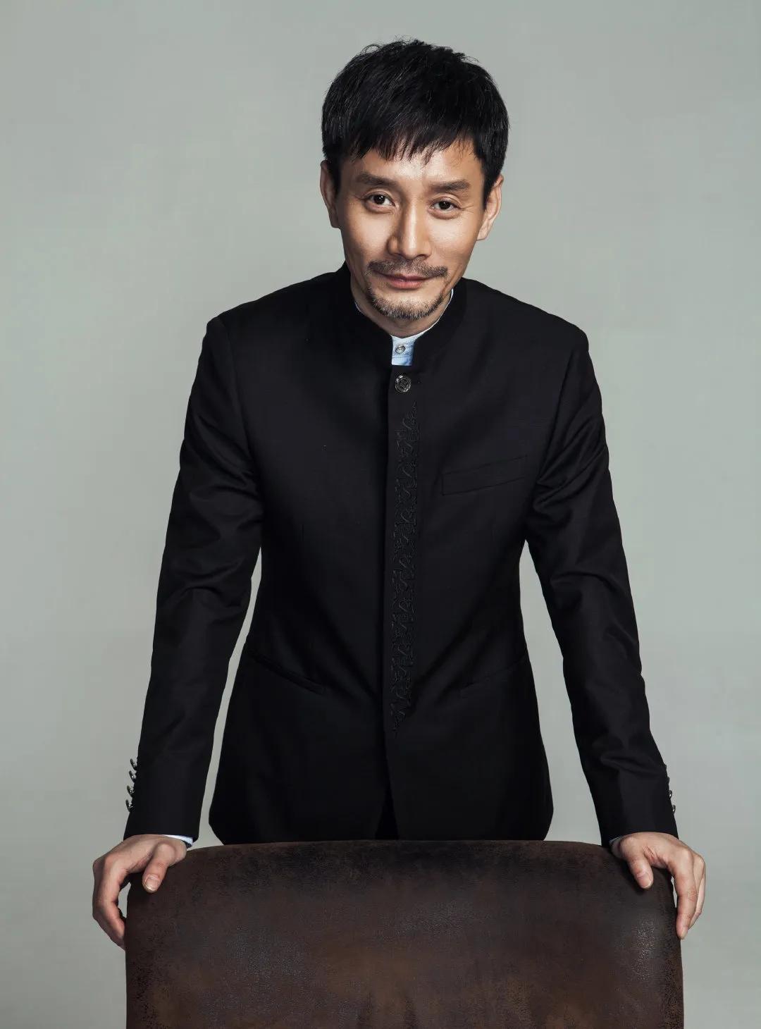 幹過修車工還離過婚的演員田小潔，為何能娶江珊？