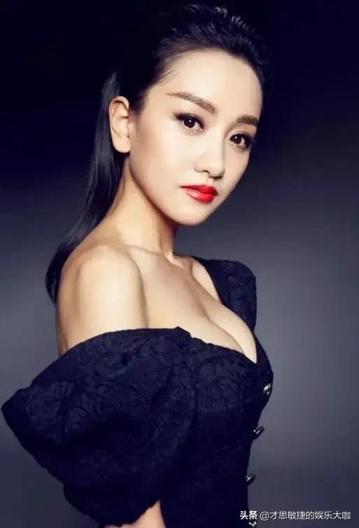 甜美優雅，風情萬種的楊蓉簡介