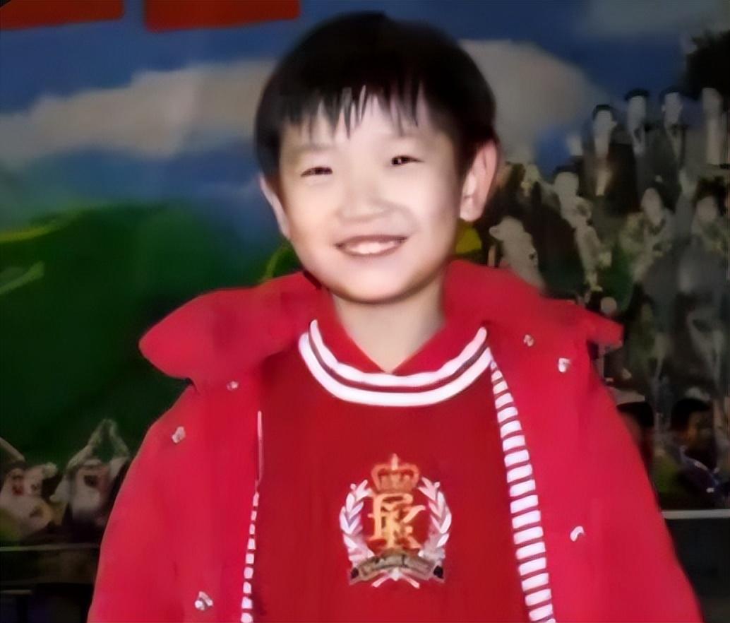 孫穎莎 個人檔案 乒乓球新星的成長之路