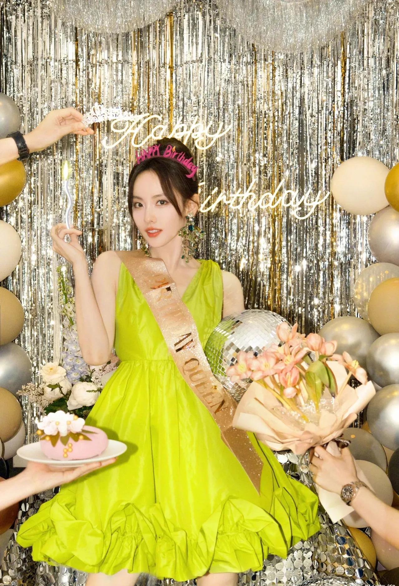 張嘉倪個人資料簡介 離婚後有多美？ ！做回了自己，顏值事業重回巔峰