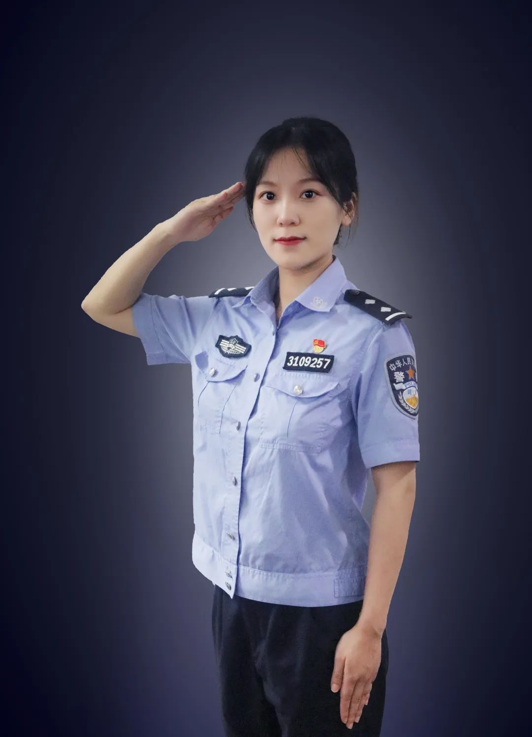 「十佳青年」王燦個人資料簡介：願燦若星辰，照亮黑夜裡迷途的人