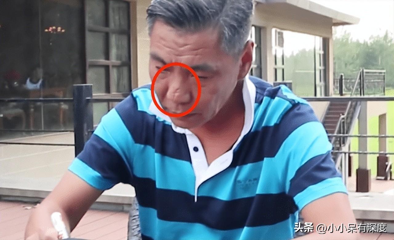 屠洪剛個人資料簡介 ，他的三段婚姻：一是衝動，二是差距，三是適合