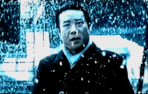 李雪健