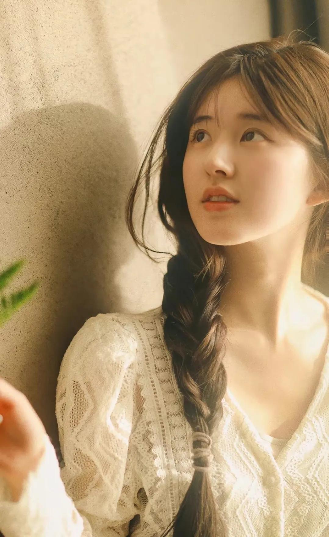 趙露思個人資料 ：一個天賦異稟的音樂才女